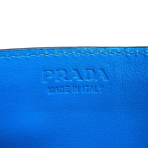 Prada Saffiano Logo Card Holder Wallet - Picture 4 of 6